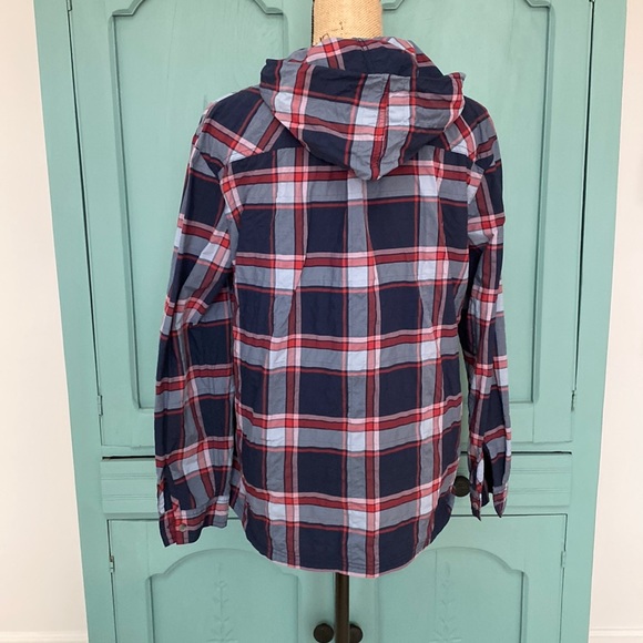Eddie Bauer Women’s Plaid Hoodie. Large. - Picture 2 of 7